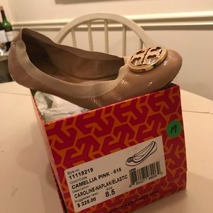 Tory Burch Caroline flats